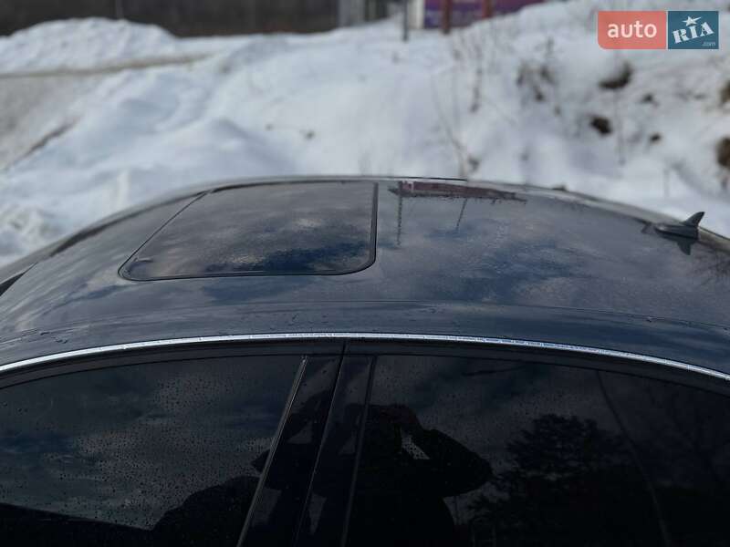 Седан Audi A4 2014 в Львове