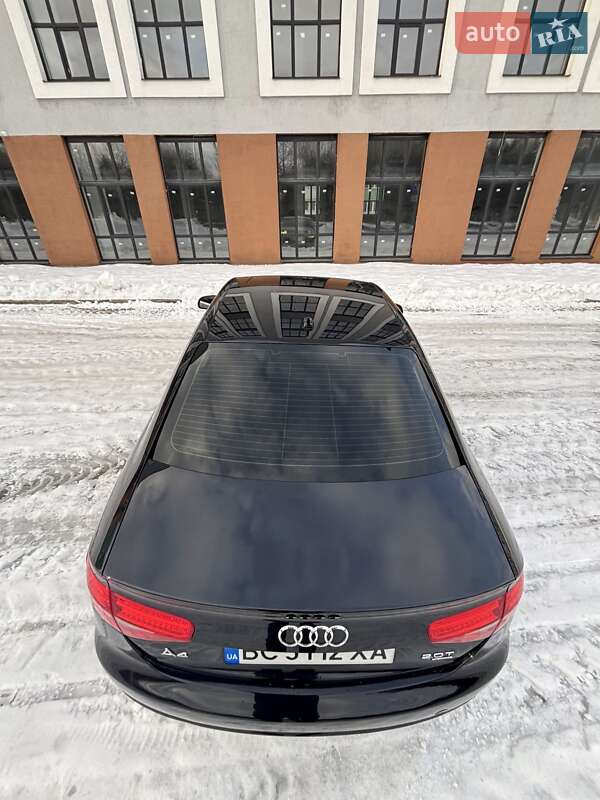 Седан Audi A4 2012 в Львове