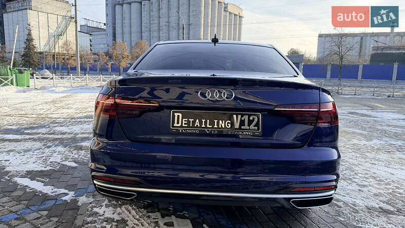 Седан Audi A4 2020 в Дніпрі