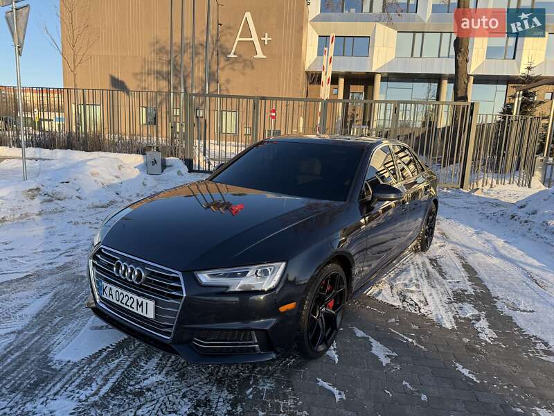 Седан Audi A4 2016 в Киеве