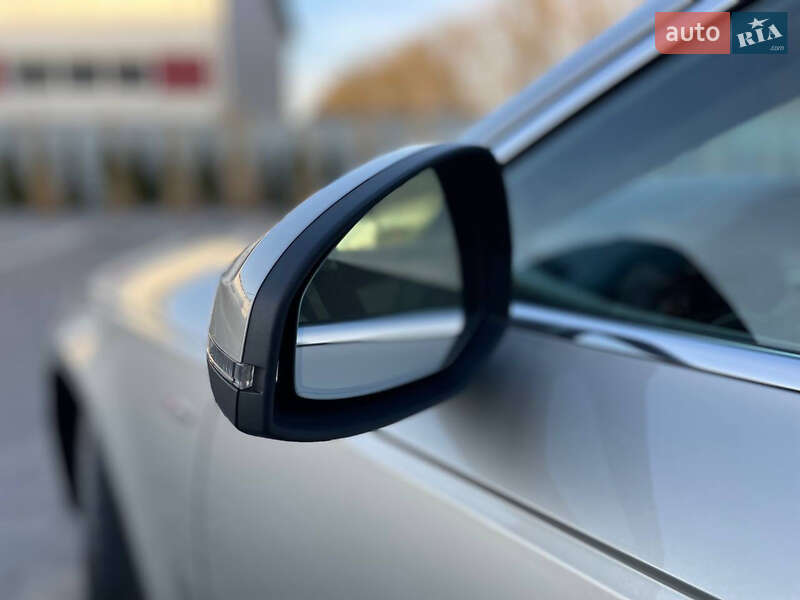 Седан Audi A4 2017 в Луцьку