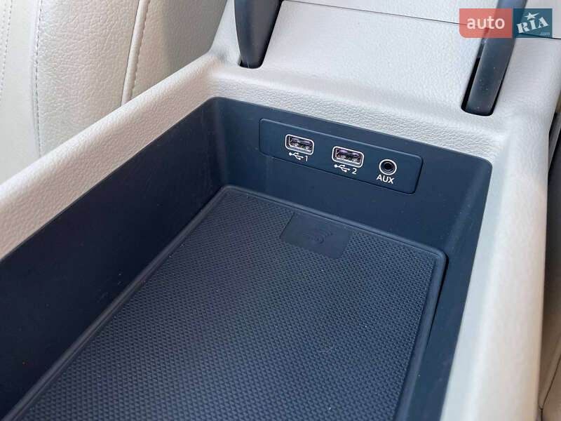 Седан Audi A4 2017 в Луцьку