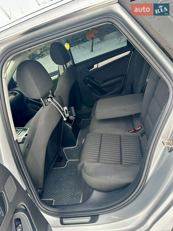 Універсал Audi A4 2011 в Бучі