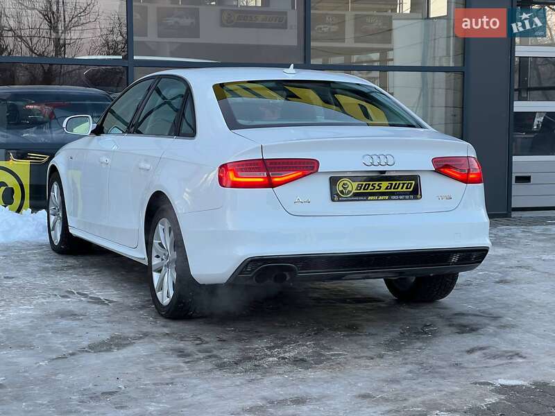 Седан Audi A4 2014 в Івано-Франківську