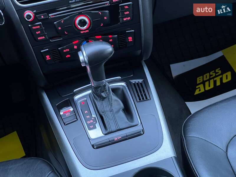 Седан Audi A4 2014 в Івано-Франківську