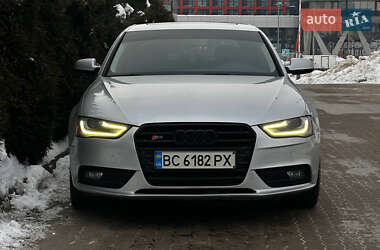 Седан Audi A4 2013 в Львове