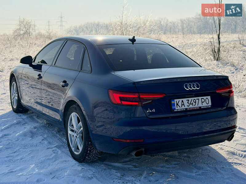 Седан Audi A4 2016 в Харкові