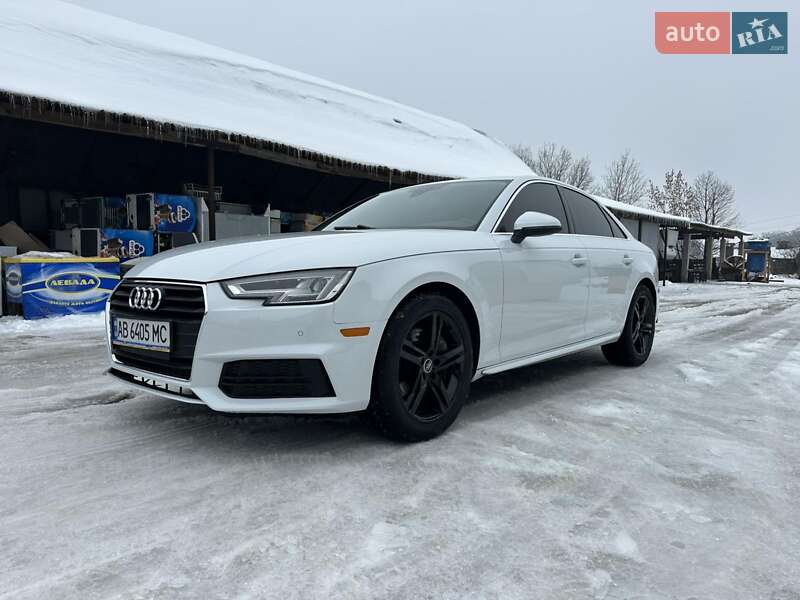 Седан Audi A4 2018 в Вінниці