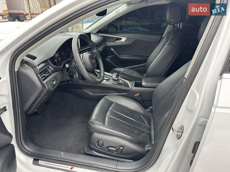 Седан Audi A4 2018 в Вінниці