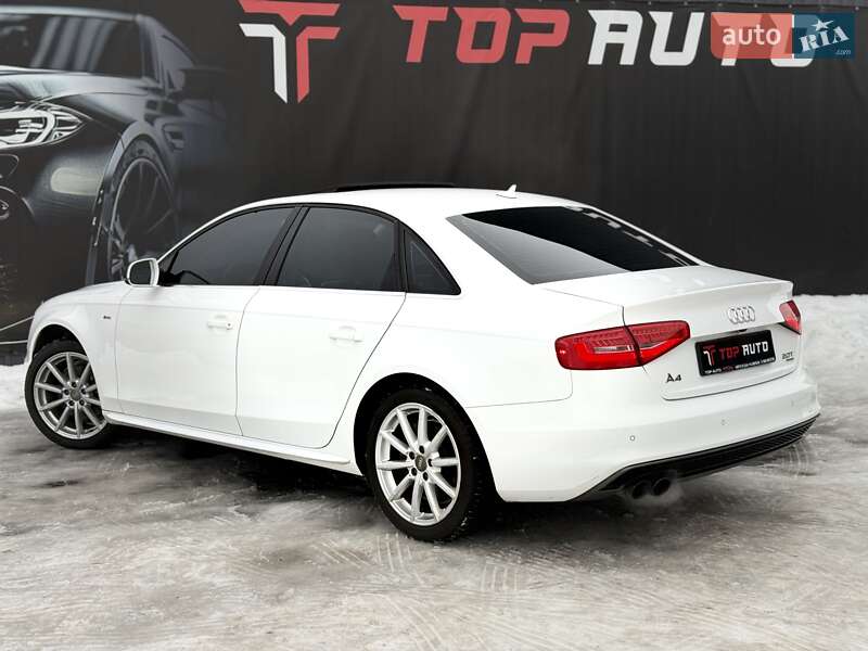 Седан Audi A4 2014 в Львові