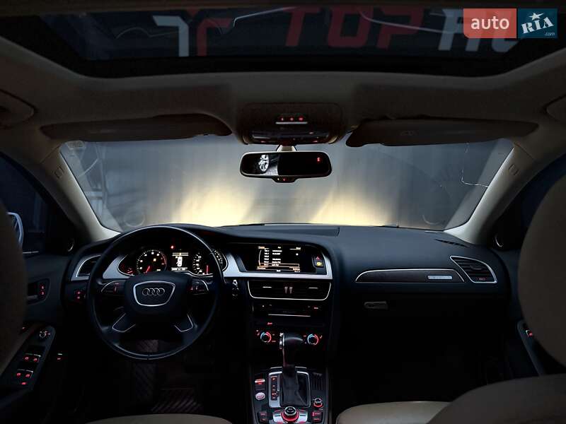 Седан Audi A4 2014 в Львові