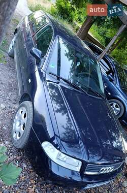 Универсал Audi A4 2001 в Мурованых Куриловцах