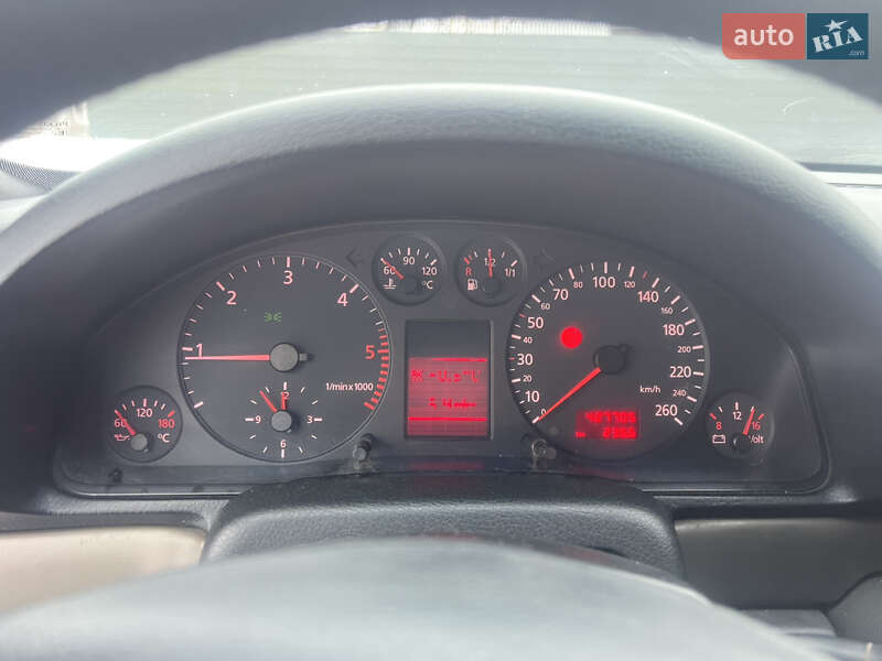Універсал Audi A4 1997 в Ратному