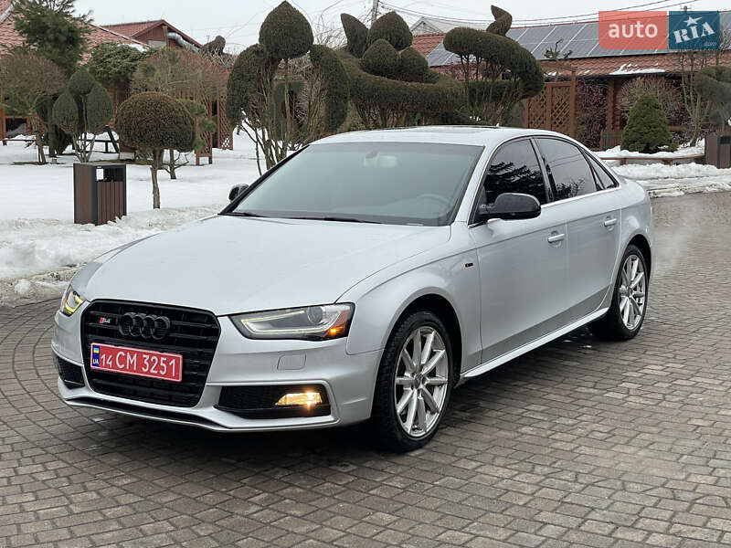 Седан Audi A4 2013 в Яворові