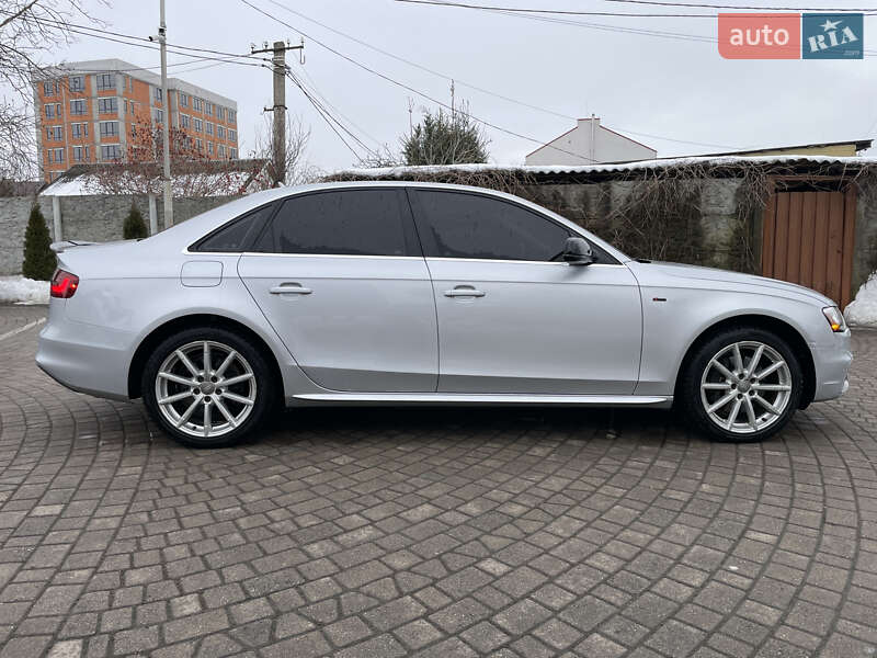 Седан Audi A4 2013 в Яворові