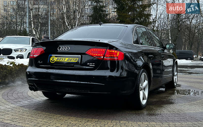 Седан Audi A4 2011 в Львове