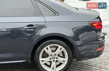 Седан Audi A4 2018 в Шептицькому