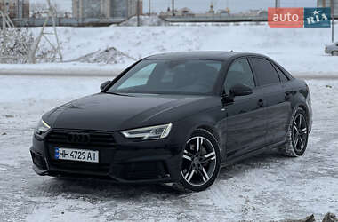 Седан Audi A4 2017 в Киеве