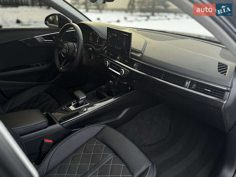 Універсал Audi A4 2020 в Дрогобичі