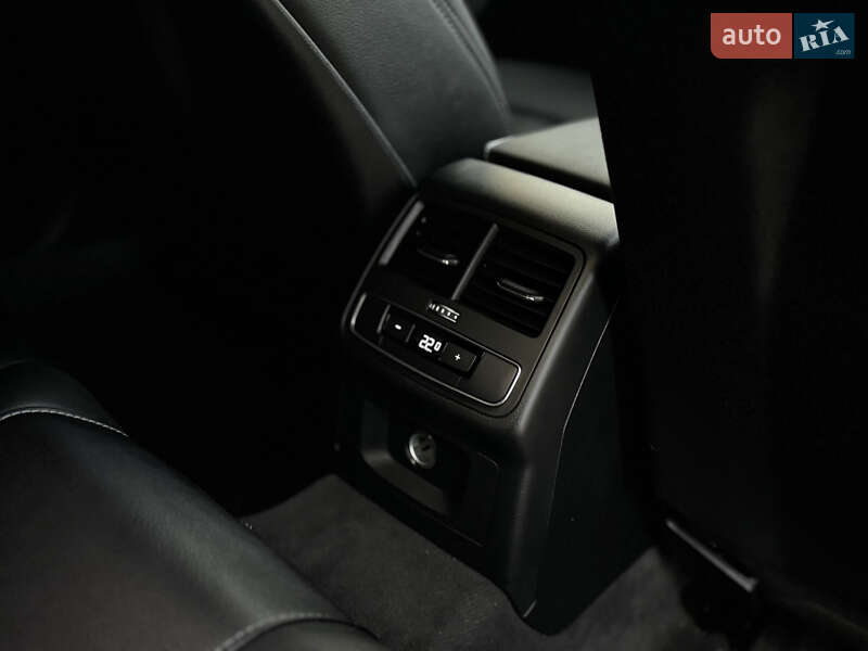 Універсал Audi A4 2020 в Дрогобичі