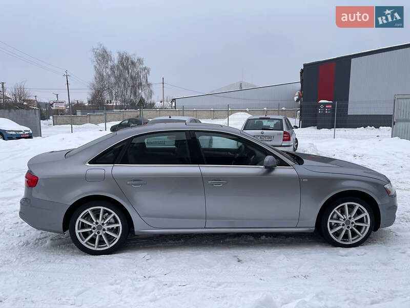Седан Audi A4 2014 в Луцке