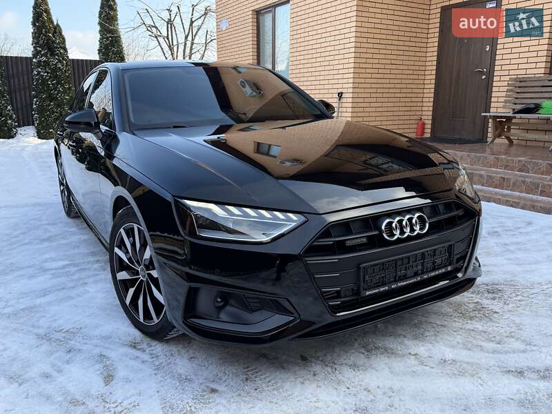 Седан Audi A4 2023 в Вінниці