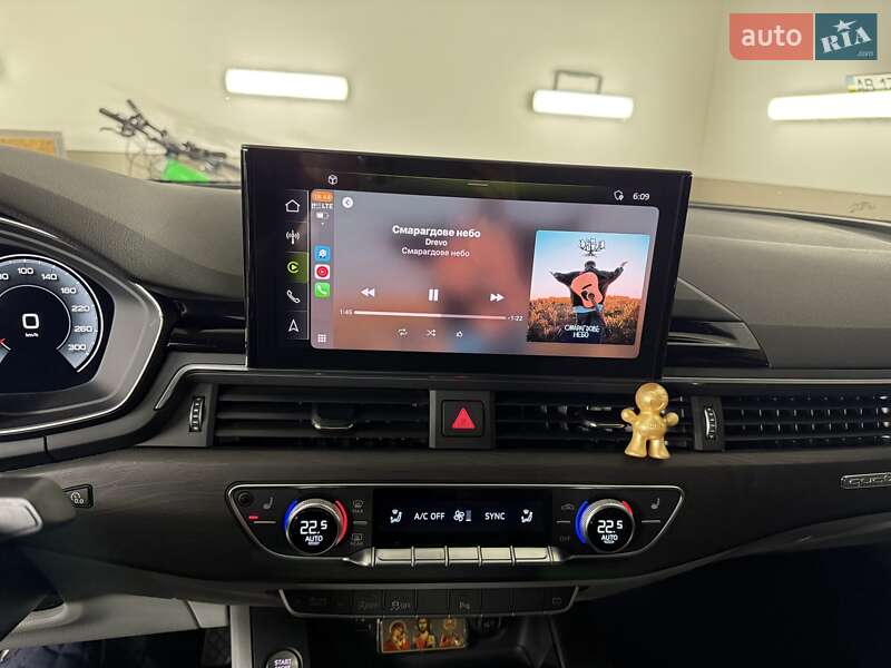 Седан Audi A4 2023 в Вінниці