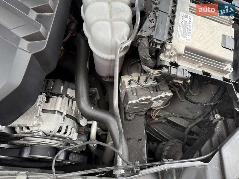 Седан Audi A4 2023 в Вінниці