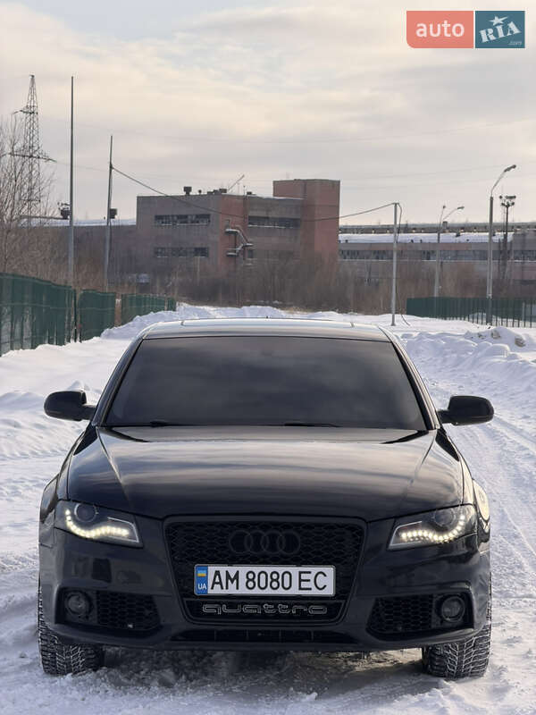 Седан Audi A4 2011 в Коростені