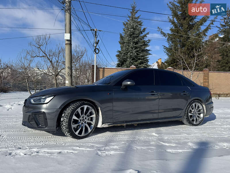 Седан Audi A4 2019 в Харькове