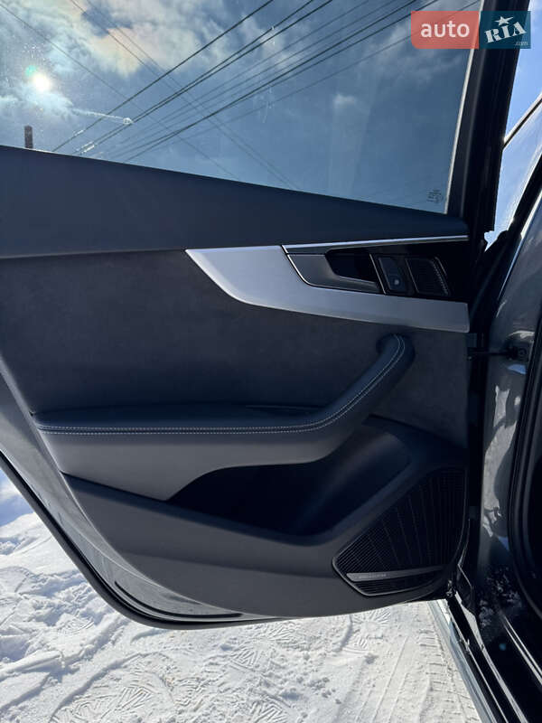 Седан Audi A4 2019 в Харькове