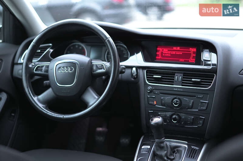 Седан Audi A4 2010 в Києві фото 11 Седан Audi A4 2010 в Києві