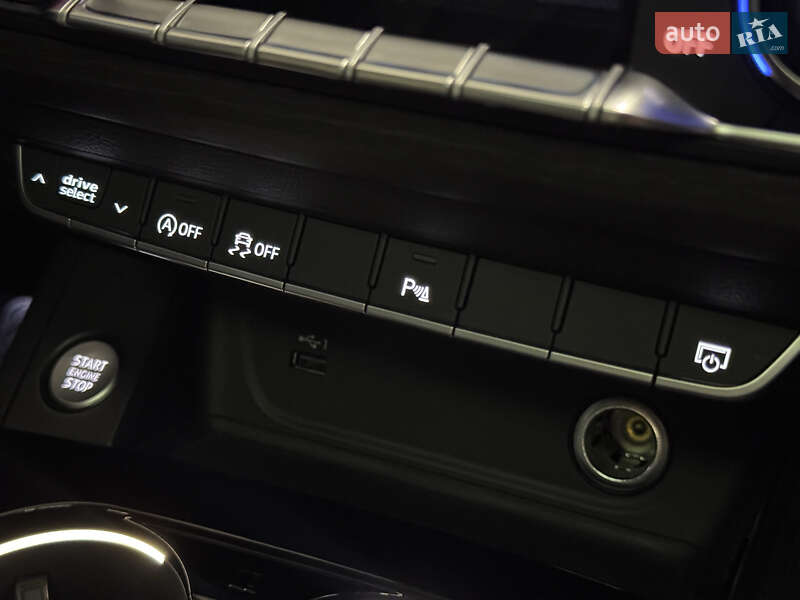 Седан Audi A4 2021 в Миколаєві