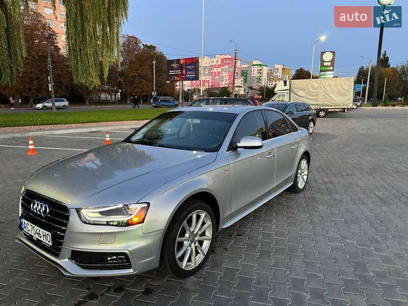 Audi A4 2014