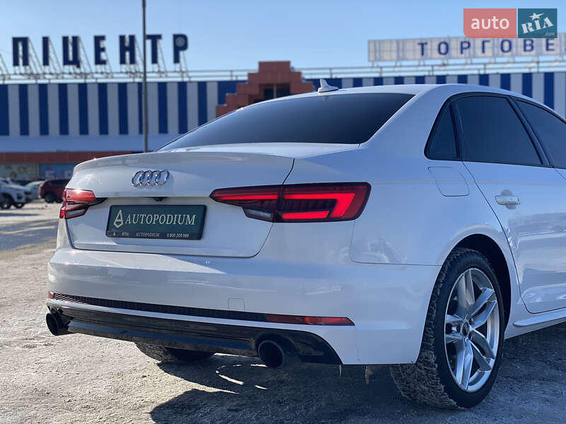 Седан Audi A4 2016 в Києві
