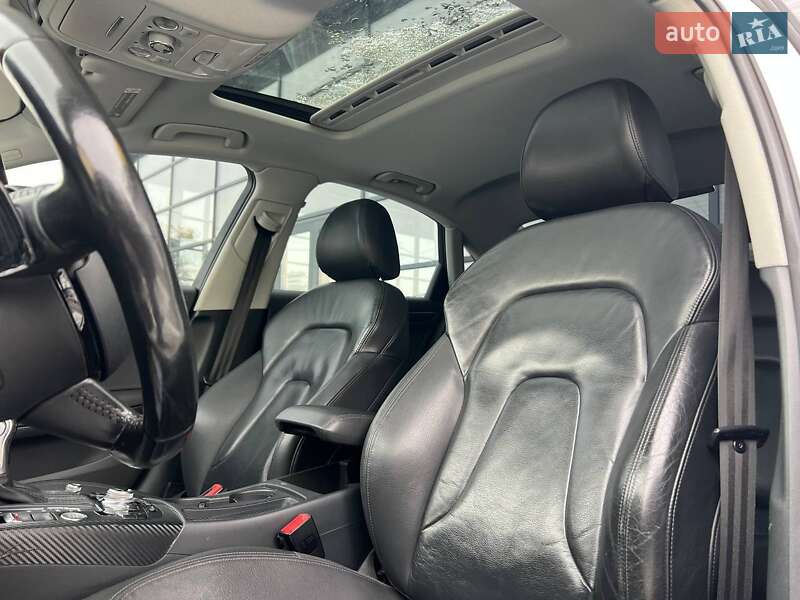 Седан Audi A4 2014 в Ивано-Франковске