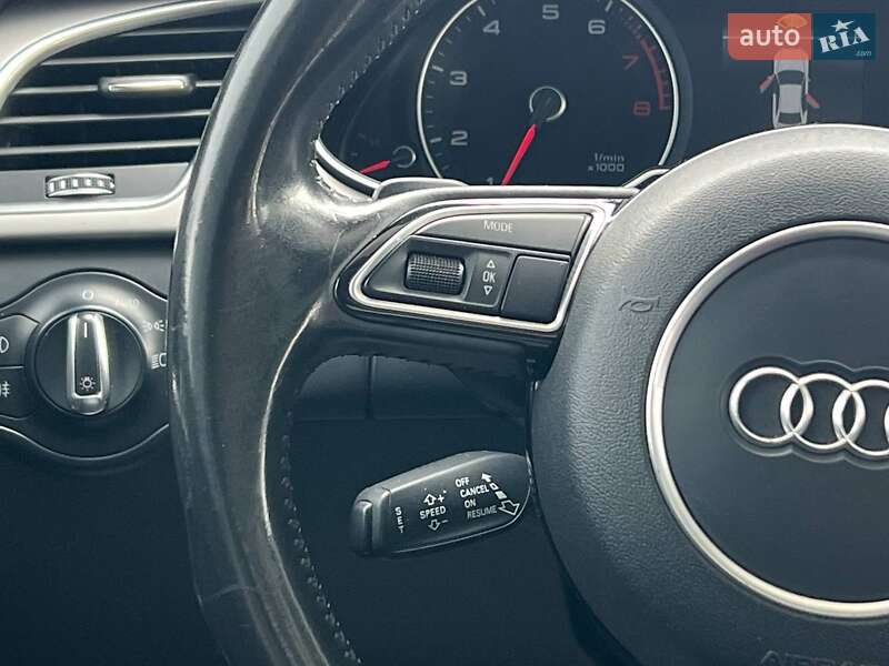 Седан Audi A4 2014 в Ивано-Франковске