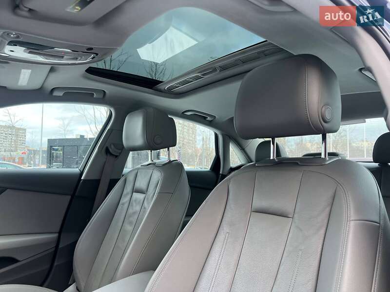 Седан Audi A4 2016 в Києві