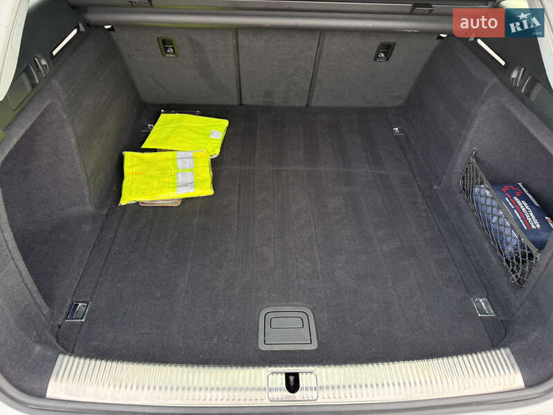 Универсал Audi A4 2017 в Луцке