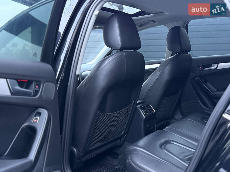 Седан Audi A4 2012 в Тернополі