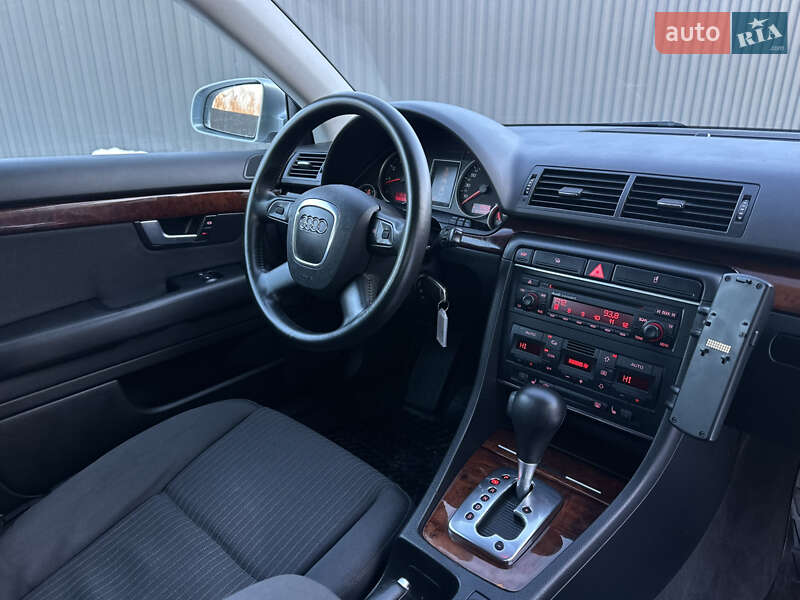 Универсал Audi A4 2006 в Сарнах