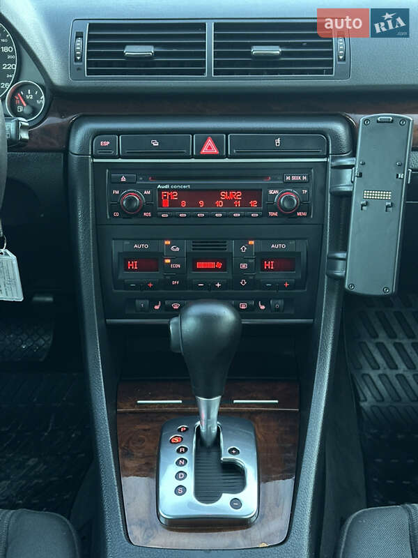 Универсал Audi A4 2006 в Сарнах