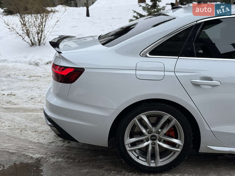Седан Audi A4 2022 в Києві фото 10 Седан Audi A4 2022 в Києві