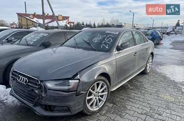 Седан Audi A4 2015 в Львове