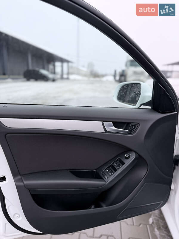 Универсал Audi A4 2010 в Житомире