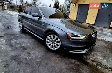 Седан Audi A4 2015 в Полтаве