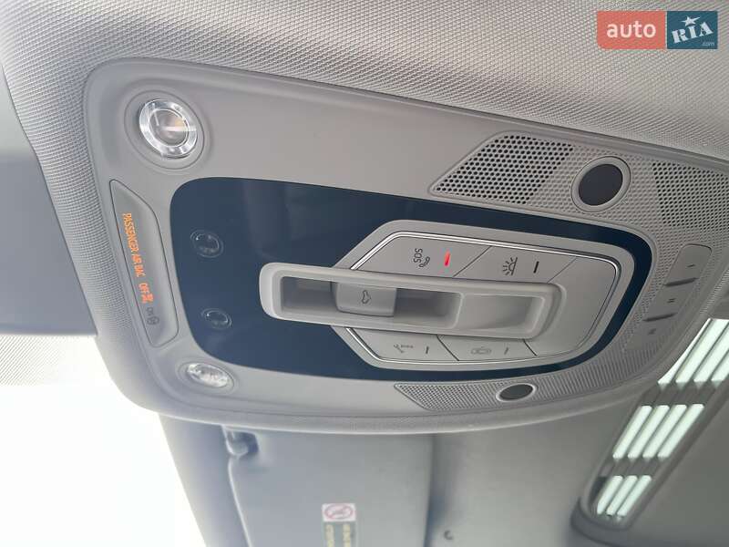 Седан Audi A4 2016 в Баре