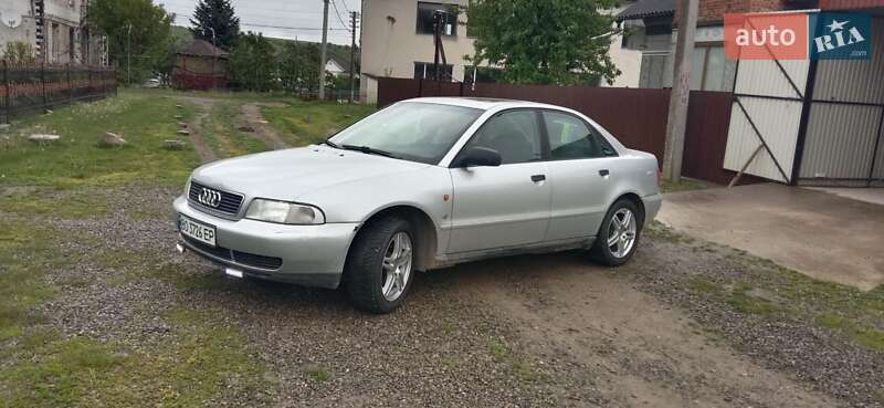 Седан Audi A4 1995 в Гусятині фото 17 Седан Audi A4 1995 в Гусятині