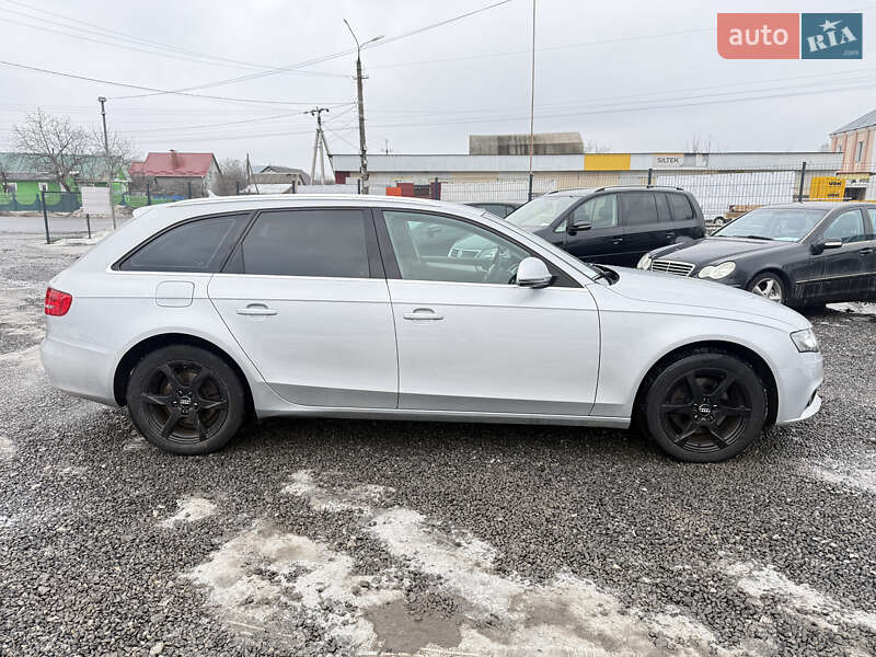 Универсал Audi A4 2009 в Староконстантинове