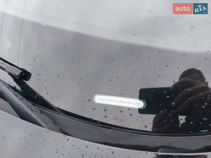 Седан Audi A4 2016 в Львове